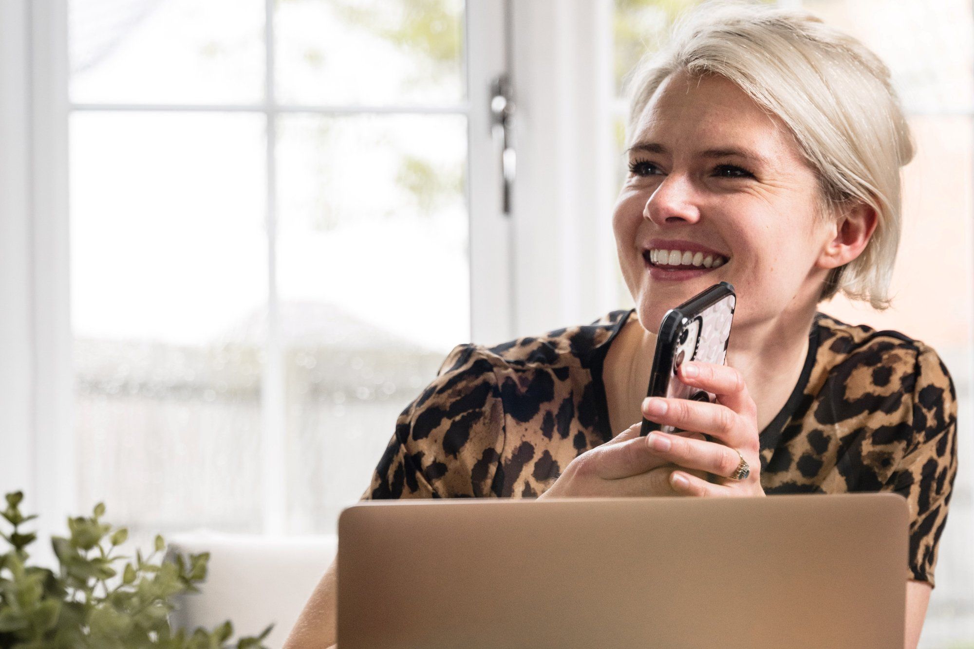 Money Back Guarantee – Try Shiny Leaf Products with No Risk!